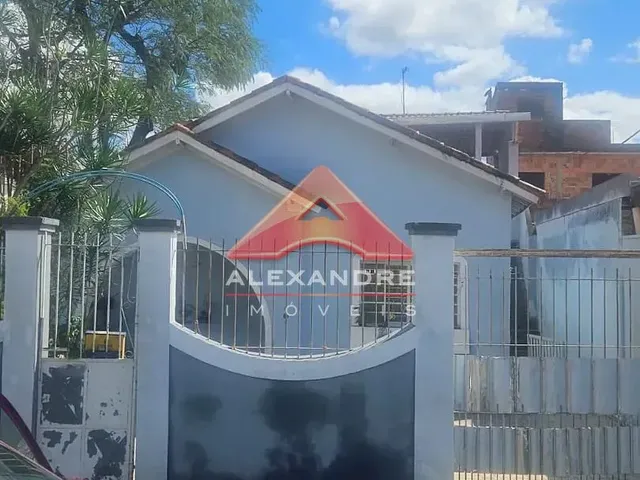 Casa com 10m² 3 quartos e 2 banheiros, à venda, no bairro Vila Maria em São José Dos Campos