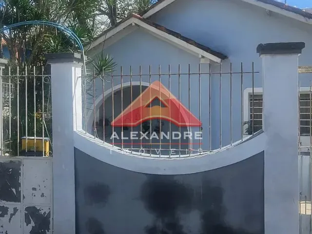 Casa com 10m² 3 quartos e 2 banheiros, à venda, no bairro Vila Maria em São José Dos Campos