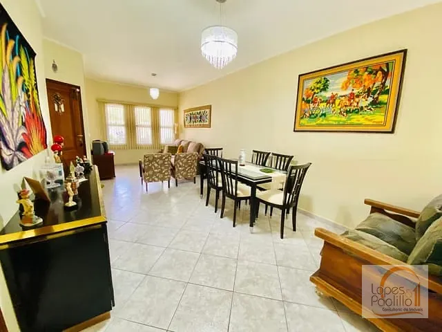 Casa com 246m² 3 quartos e 2 banheiros, à venda, no bairro Vila Helena em Atibaia