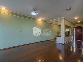 Foto do Sobrado-Sobrado para venda em Jardim Nova Europa com 4 quartos, sendo 1 suíte, 248m²