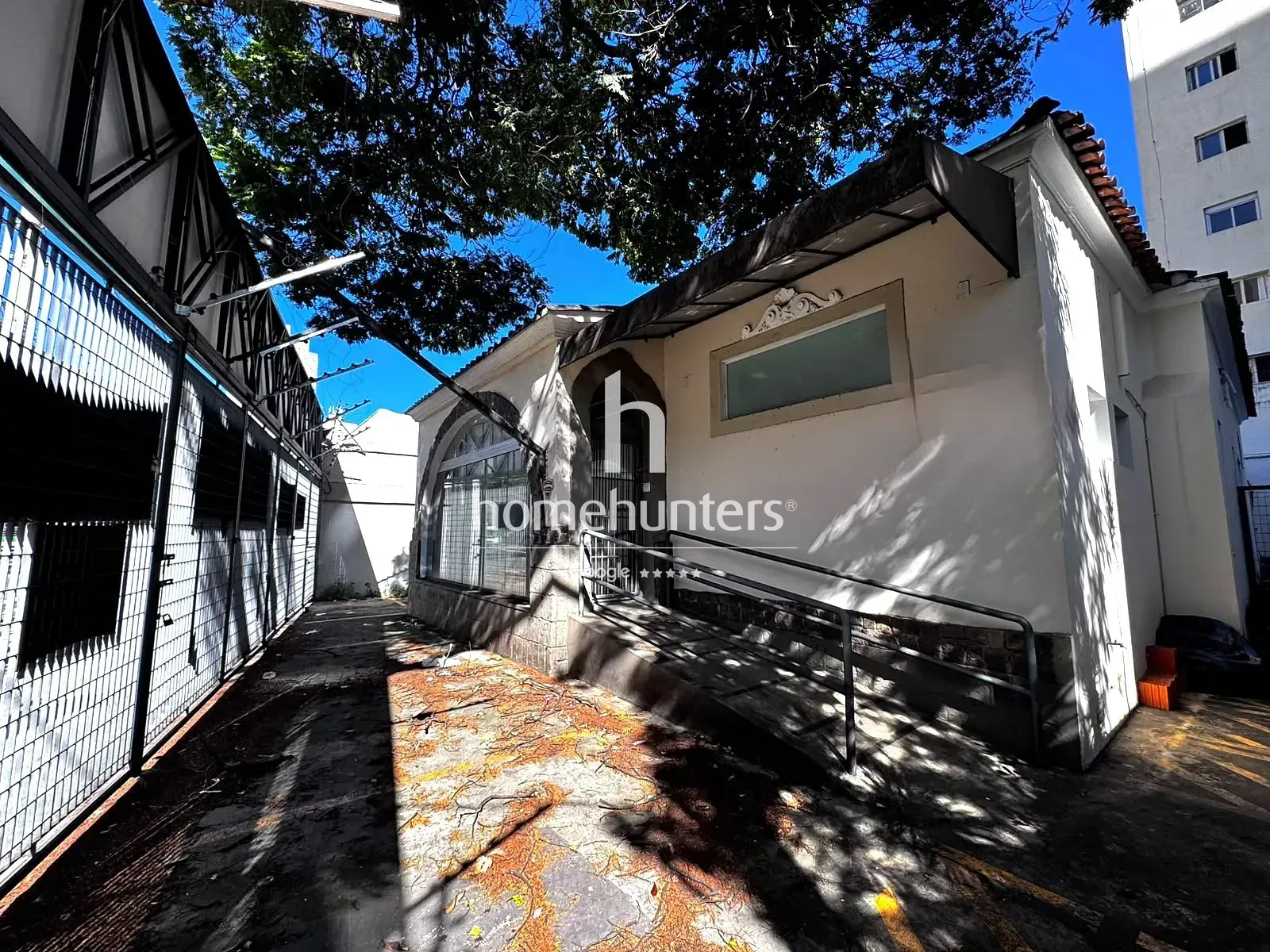 Casa, 1 quarto, 205 m² - Foto 1