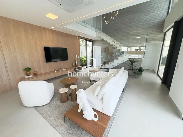 Casa 4 quartos e 5 banheiros, à venda, no bairro Swiss Park em Campinas