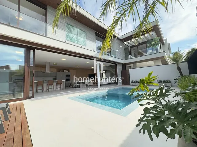 Casa 4 quartos e 5 banheiros, à venda, no bairro Swiss Park em Campinas