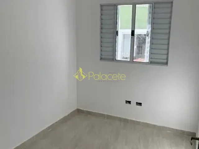 Casa 2 quartos e 2 banheiros, à venda, no bairro Residencial Estoril em Taubaté