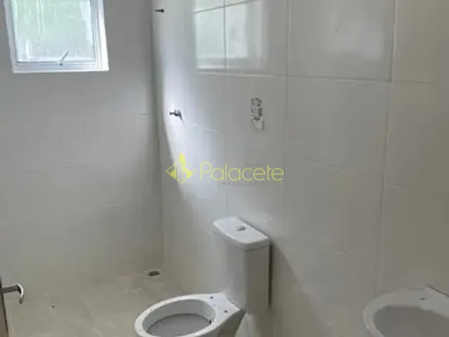 Casa 2 quartos e 2 banheiros, à venda, no bairro Residencial Estoril em Taubaté