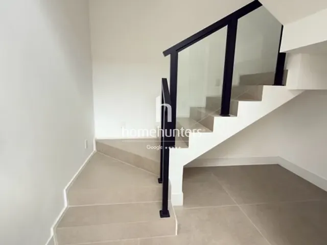 Casa 3 quartos e 5 banheiros, à venda ou para alugar, no bairro Alphaville Dom Pedro em Campinas