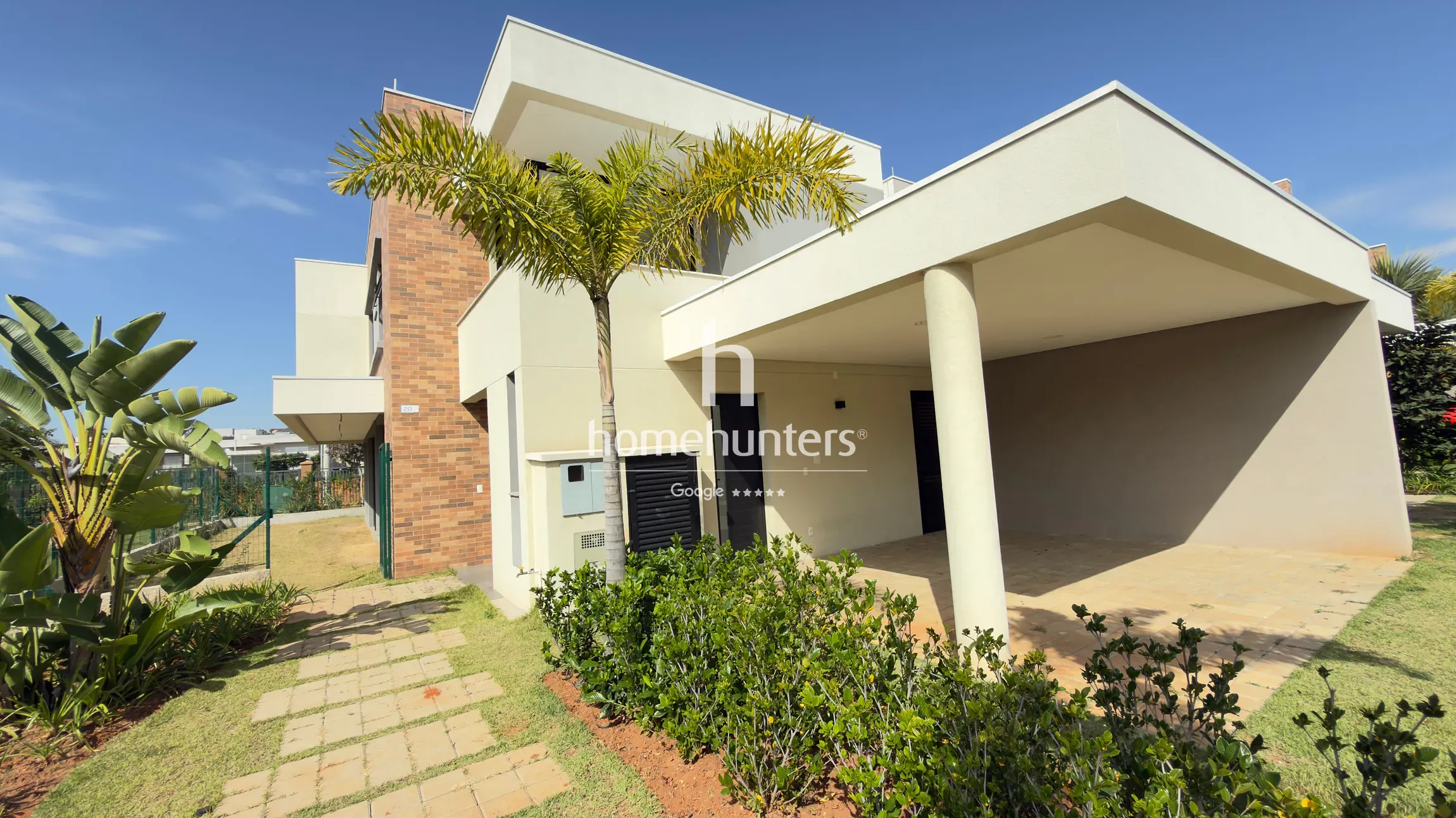 Casa, 3 quartos, 242 m² - Foto 1