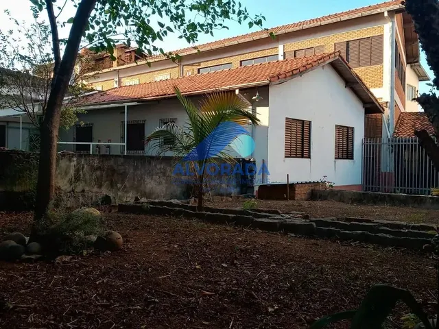 Casa com 10m² 4 quartos e 4 banheiros, à venda, no bairro Jardim Souto em São José Dos Campos