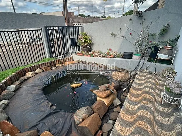 Casa com 350m², à venda, no bairro Arpoador em Londrina