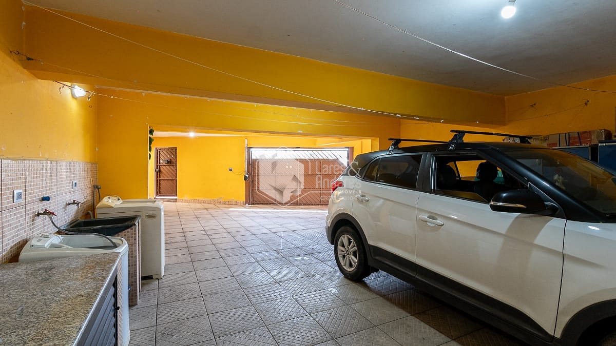 Casa à venda com 3 quartos, 277m² - Foto 32
