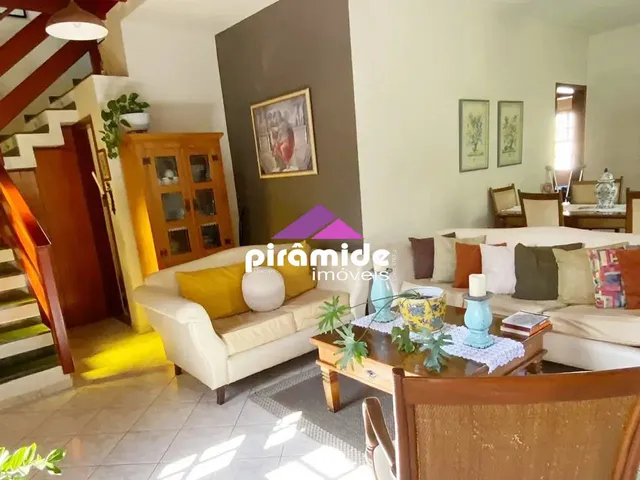 Casa com 250m² 4 quartos e 3 banheiros, à venda, no bairro Urbanova em São José Dos Campos