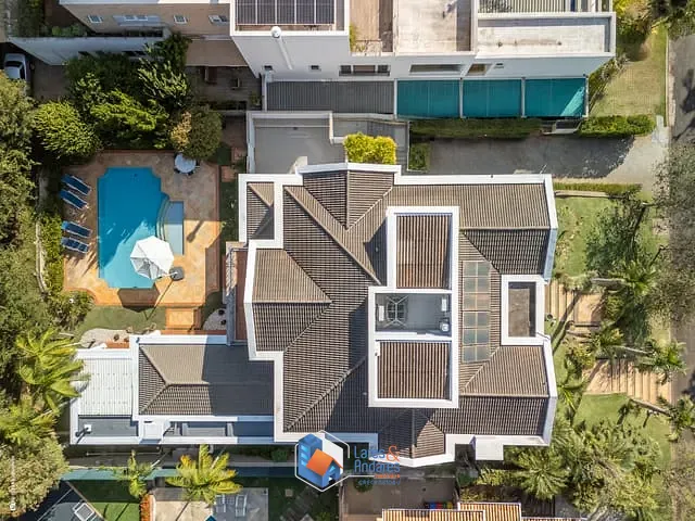 Casa com 1212m² 4 quartos e 7 banheiros, à venda, no bairro Fazenda São Quirino em Campinas