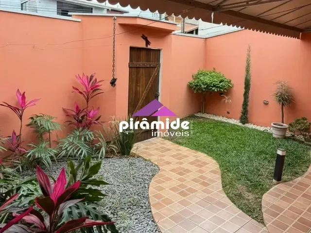 Casa com 174m² 3 quartos e 3 banheiros, à venda, no bairro Borda da Mata em Caçapava