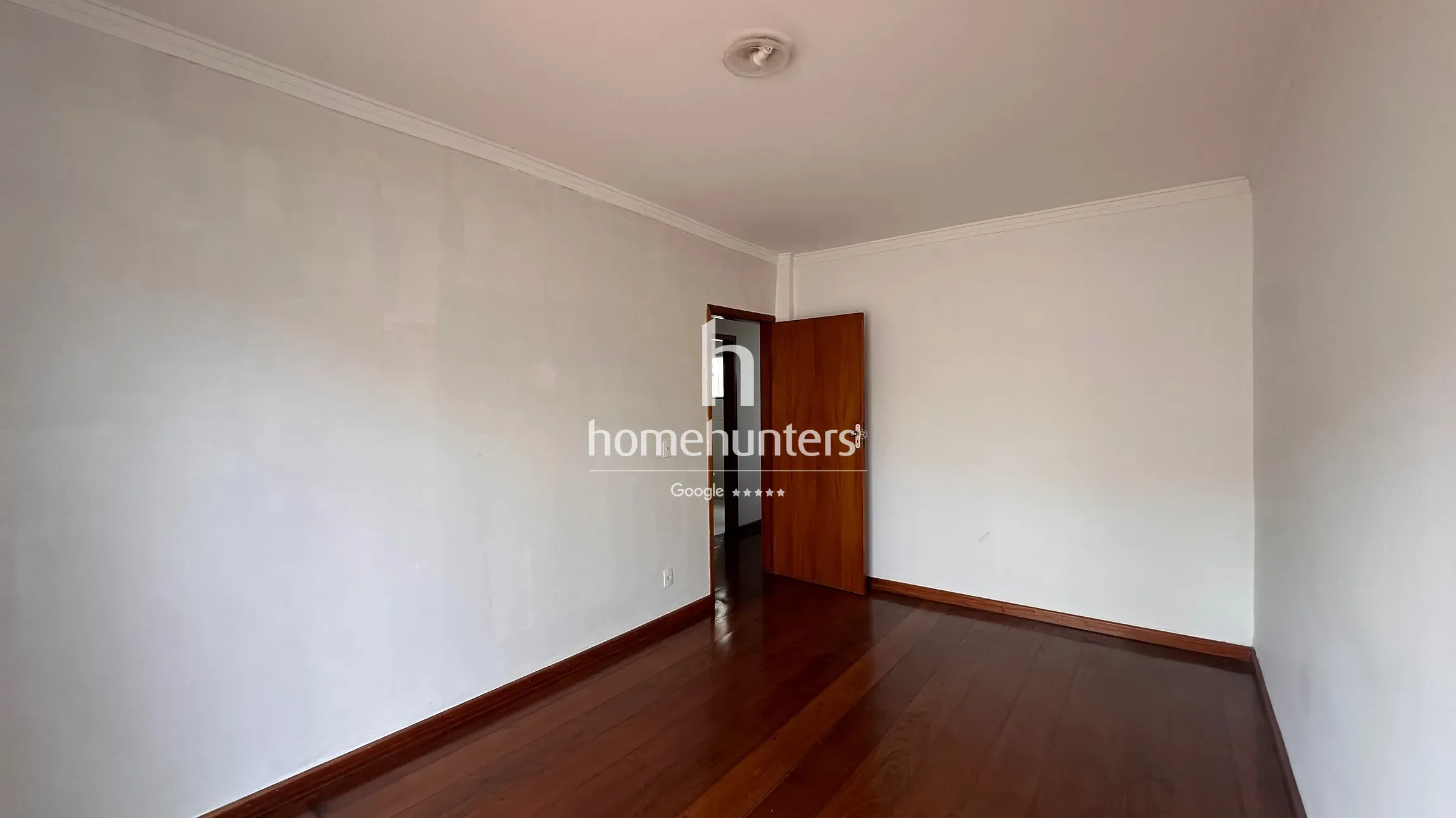 Casa, 5 quartos, 380 m² - Foto 2