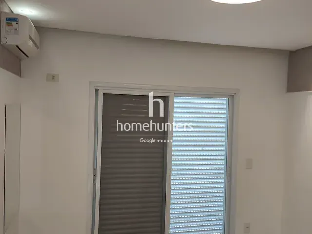 Casa com 360m² 3 quartos e 5 banheiros, à venda ou para alugar, no bairro Swiss Park em Campinas