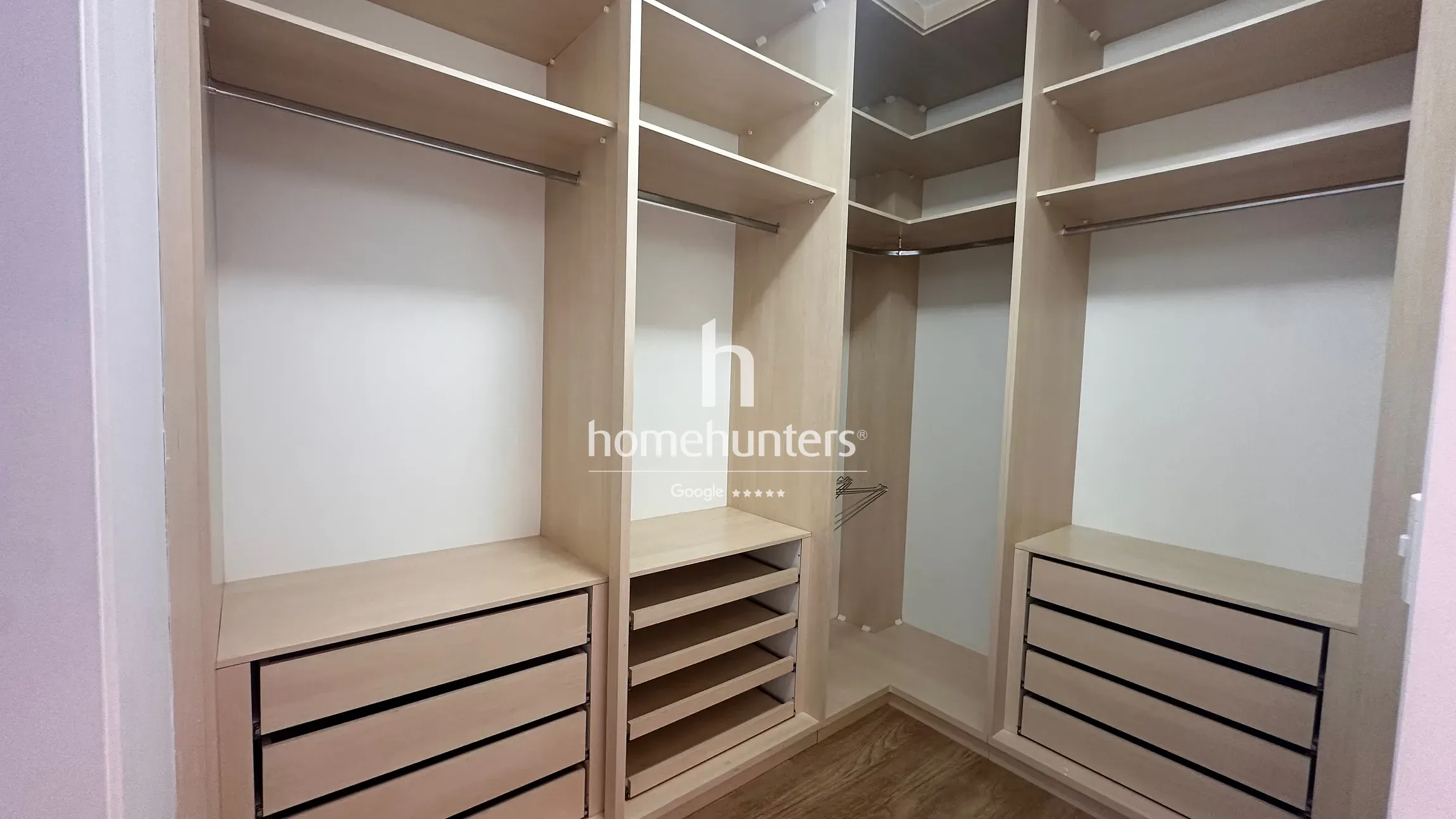 Casa, 3 quartos, 240 m² - Foto 56