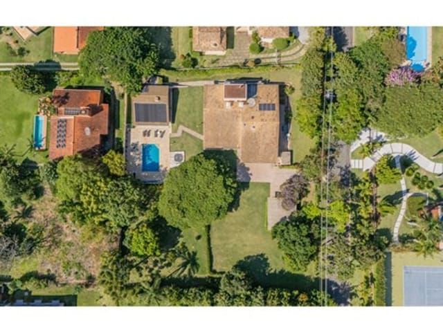 Foto do Casa - Casa no condomínio Ville de Chamonix para venda com 7 quartos, sendo 4 suítes, 444m² | Lares e Andares Imóveis