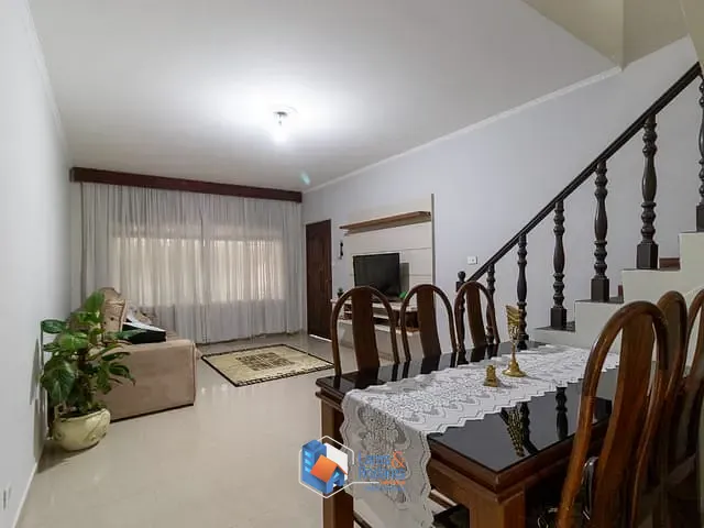 Casa com 194m² 3 quartos e 3 banheiros, à venda, no bairro Cidade São Jorge em Santo André