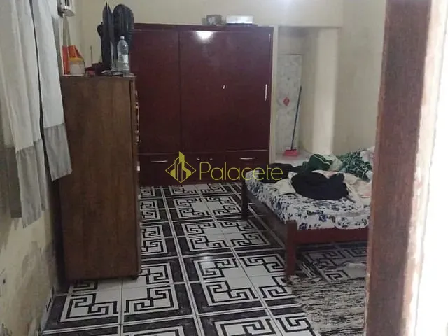 Casa com 264m² 3 quartos e 2 banheiros, à venda, no bairro Mantiqueira em Pindamonhangaba