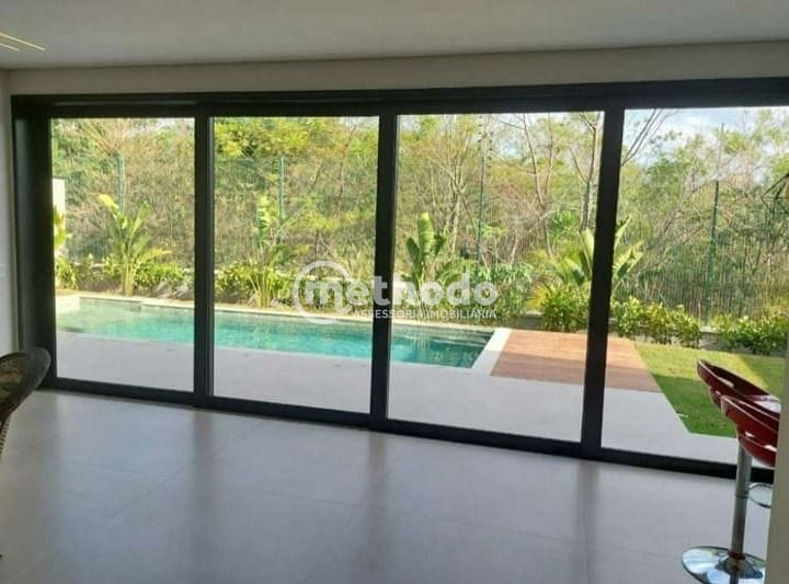 Casa, 5 quartos, 235 m² - Foto 4