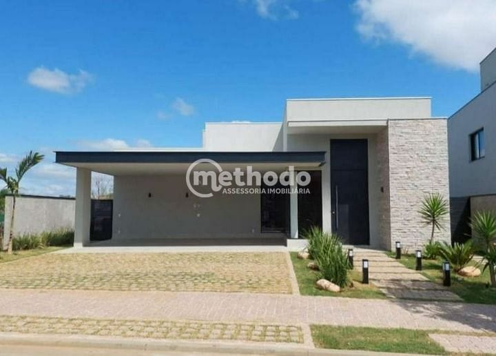 Casa, 5 quartos, 235 m² - Foto 1