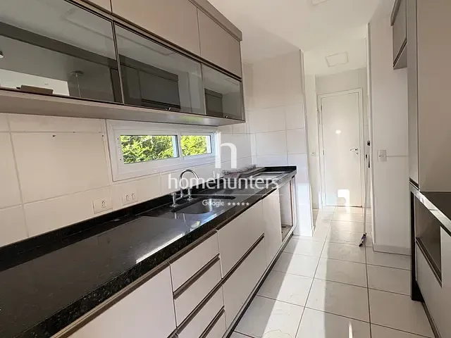 Casa 4 quartos e 3 banheiros, para alugar, no bairro Parque Xangrilá em Campinas