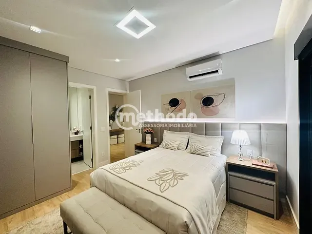 Casa com 471m² 4 quartos e 5 banheiros, à venda, no bairro Alphaville Dom Pedro em Campinas