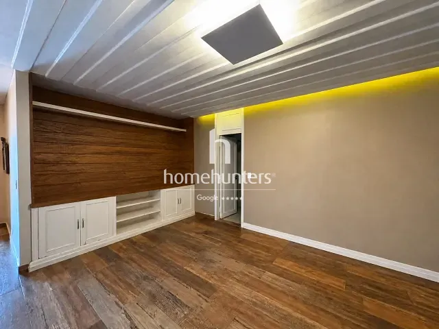 Casa com 1179m² 6 quartos e 10 banheiros, à venda, no bairro Jardim das Paineiras em Campinas
