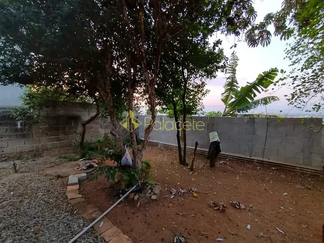 Casa com 250m² 2 quartos e 1 banheiro, à venda, no bairro Alto São Pedro em Taubaté