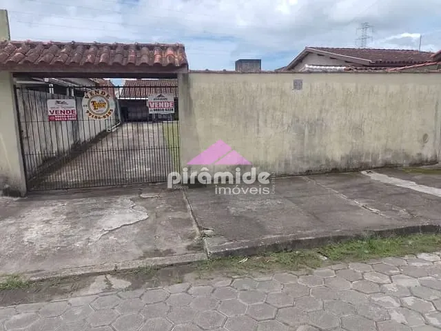 Casa com 350m² 1 quarto e 1 banheiro, à venda, no bairro Jardim das Gaivotas em Caraguatatuba