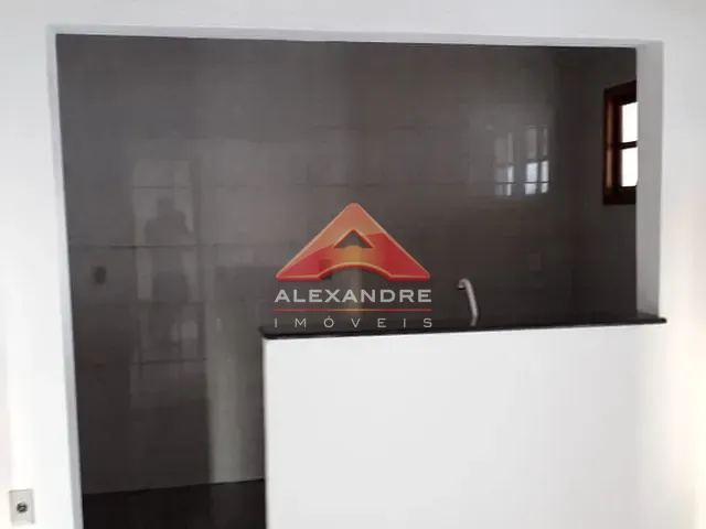 Casa com 330m² 2 quartos e 2 banheiros, à venda, no bairro Santana em São José dos Campos