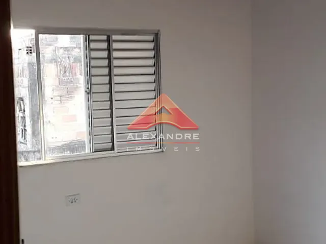 Casa com 330m² 2 quartos e 2 banheiros, à venda, no bairro Santana em São José dos Campos