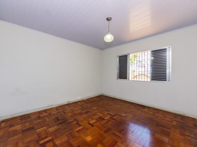 Casa com 240m² 3 quartos e 2 banheiros, à venda, no bairro Carandiru em São Paulo