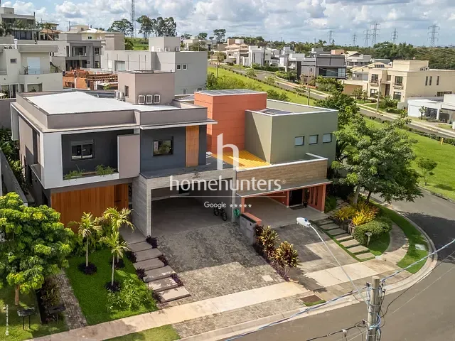 Casa com 389m² 4 quartos e 6 banheiros, à venda, no bairro Loteamento Parque dos Alecrins em Campinas