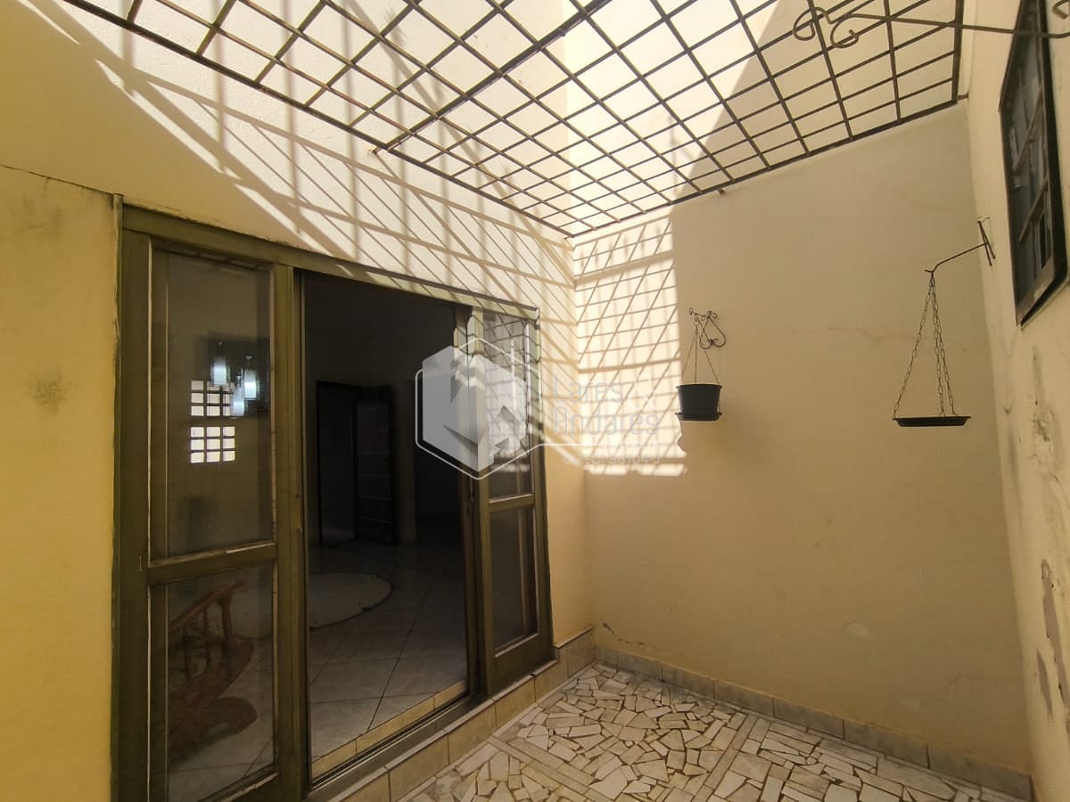 Casa à venda com 3 quartos, 130m² - Foto 6