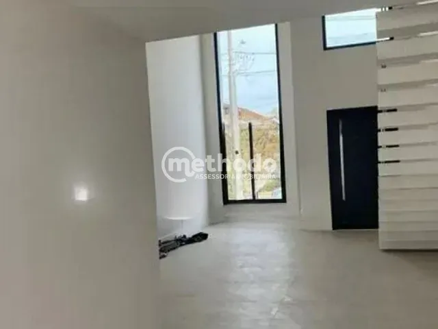 Casa com 375m² 4 quartos e 6 banheiros, à venda, no bairro Loteamento Parque dos Alecrins em Campinas