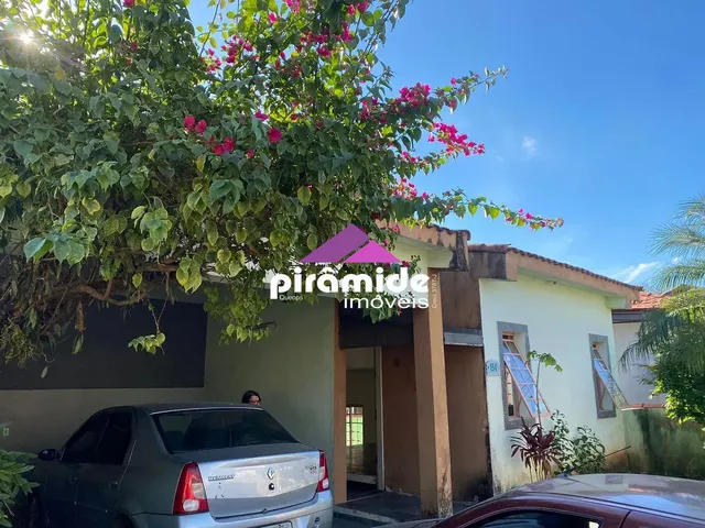 Casa com 348m² 4 quartos e 4 banheiros, à venda, no bairro Urbanova em São José Dos Campos