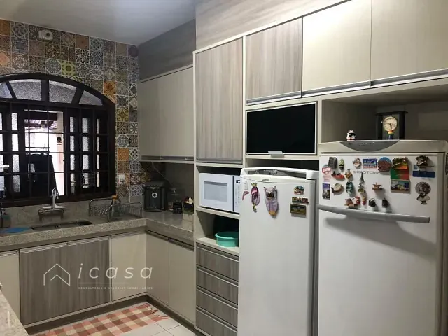 Casa com 353m² 3 quartos e 3 banheiros, à venda, no bairro Vila Antônio Augusto Luiz em Caçapava