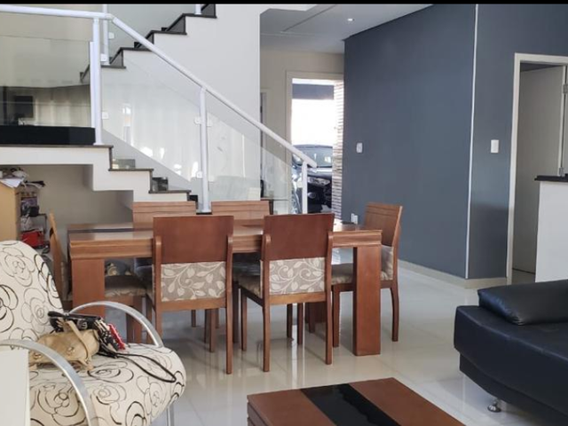Casa com 275m² 3 quartos e 4 banheiros, à venda, no bairro Loteamento Residencial Campos do Conde II em Tremembé