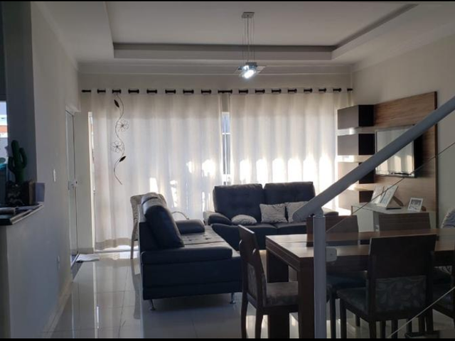 Casa com 275m² 3 quartos e 4 banheiros, à venda, no bairro Loteamento Residencial Campos do Conde II em Tremembé
