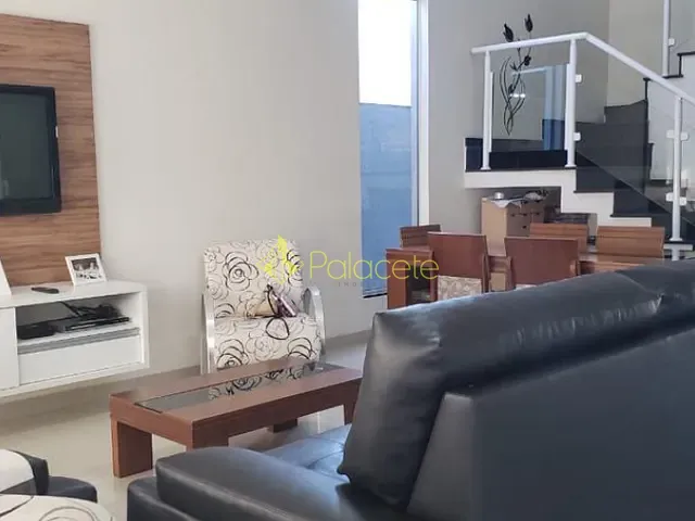 Casa com 275m² 3 quartos e 4 banheiros, à venda, no bairro Loteamento Residencial Campos do Conde II em Tremembé