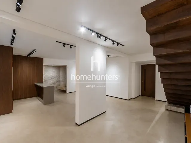 Casa à venda, no bairro Bosque em Campinas