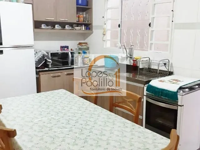 Casa com 160m² 4 quartos e 3 banheiros, à venda, no bairro Jardim Imperial em Atibaia
