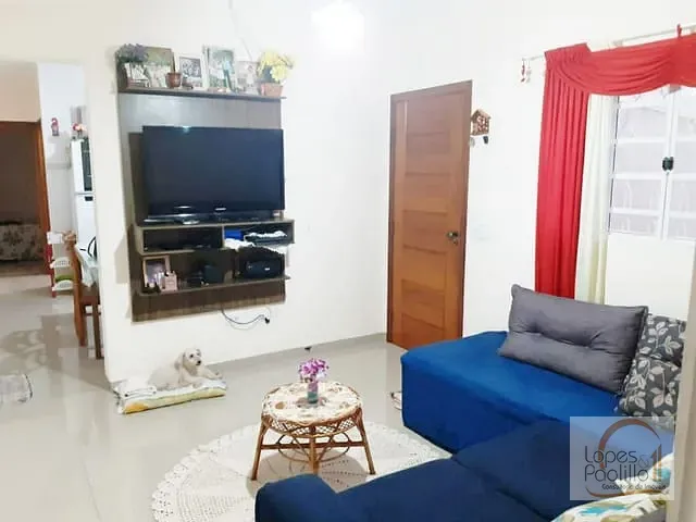 Casa com 160m² 4 quartos e 3 banheiros, à venda, no bairro Jardim Imperial em Atibaia