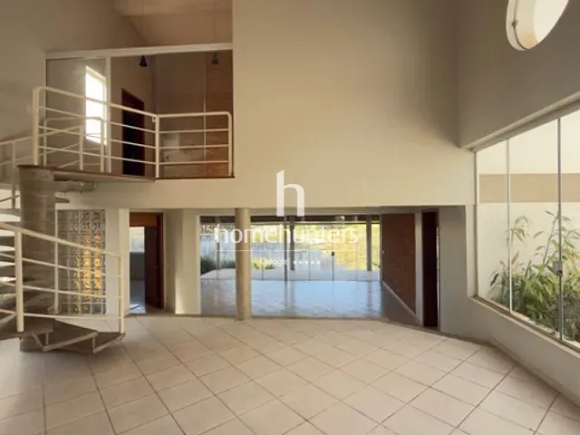 Casa 4 quartos e 4 banheiros, à venda, no bairro Bairro das Palmeiras em Campinas