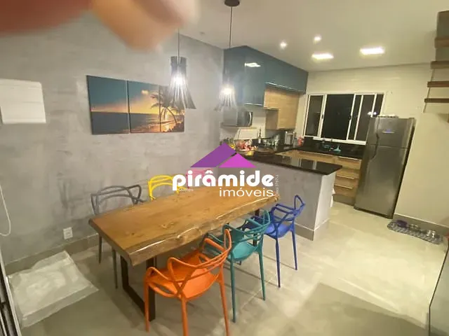 Casa com 250m² 3 quartos e 4 banheiros, à venda, no bairro Juquehy em São Sebastião