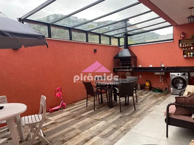 Casa com 250m² 3 quartos e 4 banheiros, à venda, no bairro Juquehy em São Sebastião