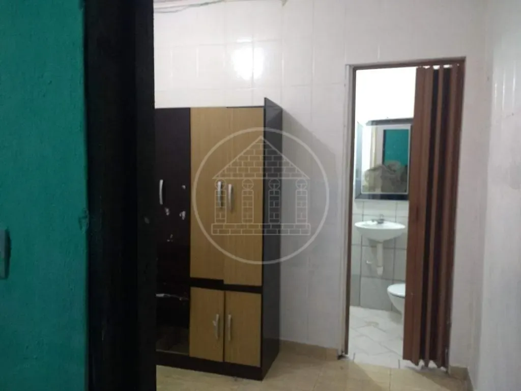 Casa, 1 quarto, 200 m² - Foto 5