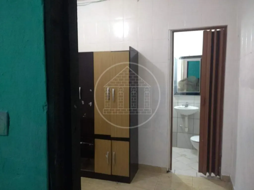 Casa, 1 quarto, 200 m² - Foto 11