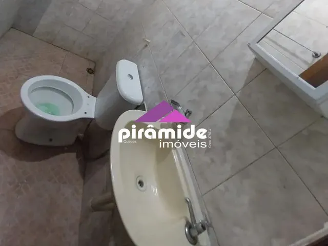 Casa com 125m² 2 quartos e 1 banheiro, para alugar, no bairro Jardim São Dimas em São José Dos Campos
